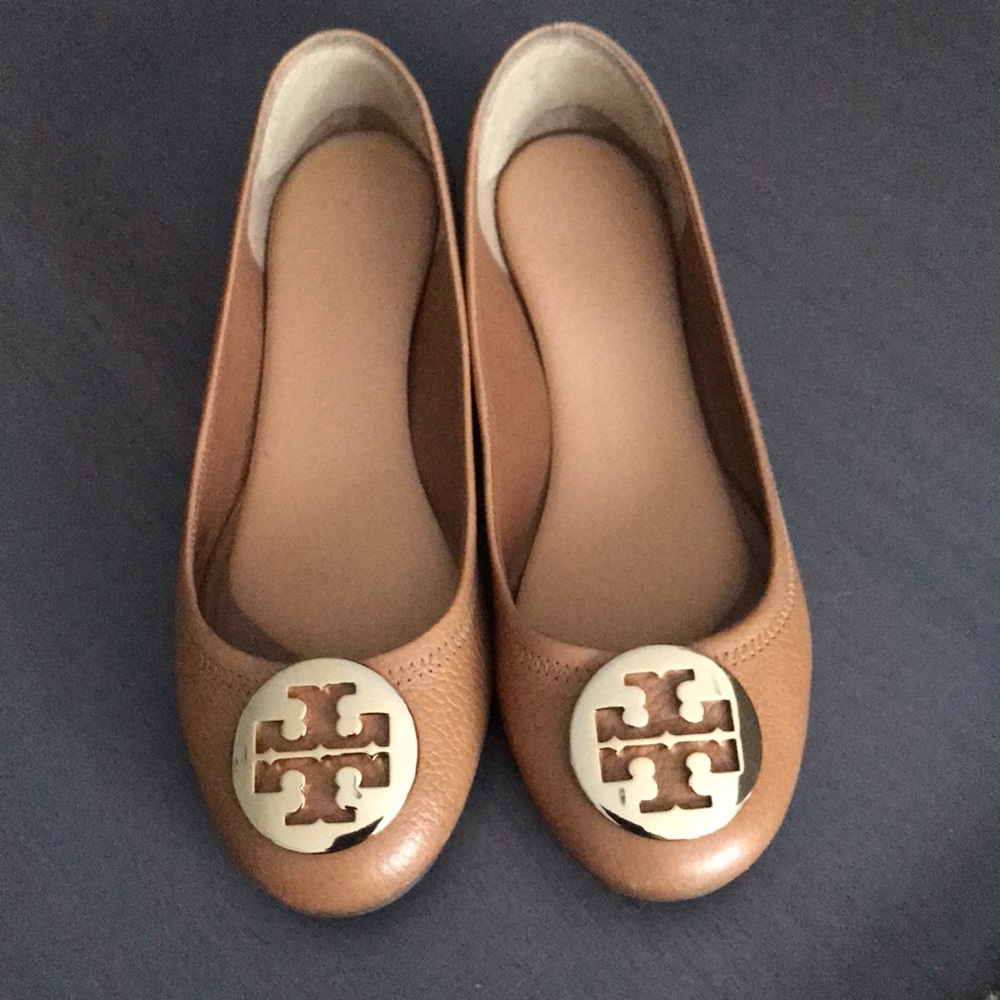 Tory Burch nude flats